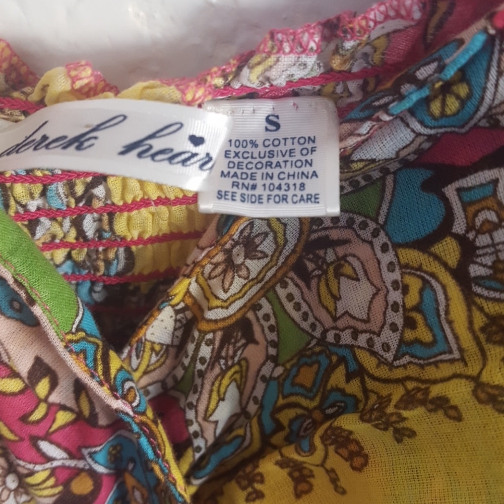 Top - Picture 2 of 3